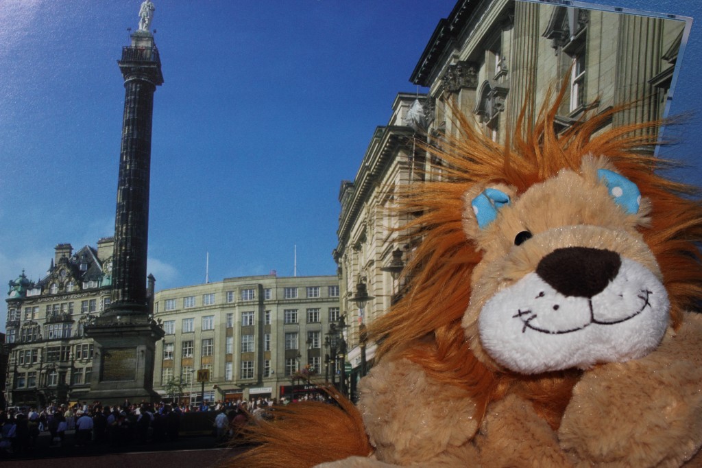 Lewis_Greys_Monument