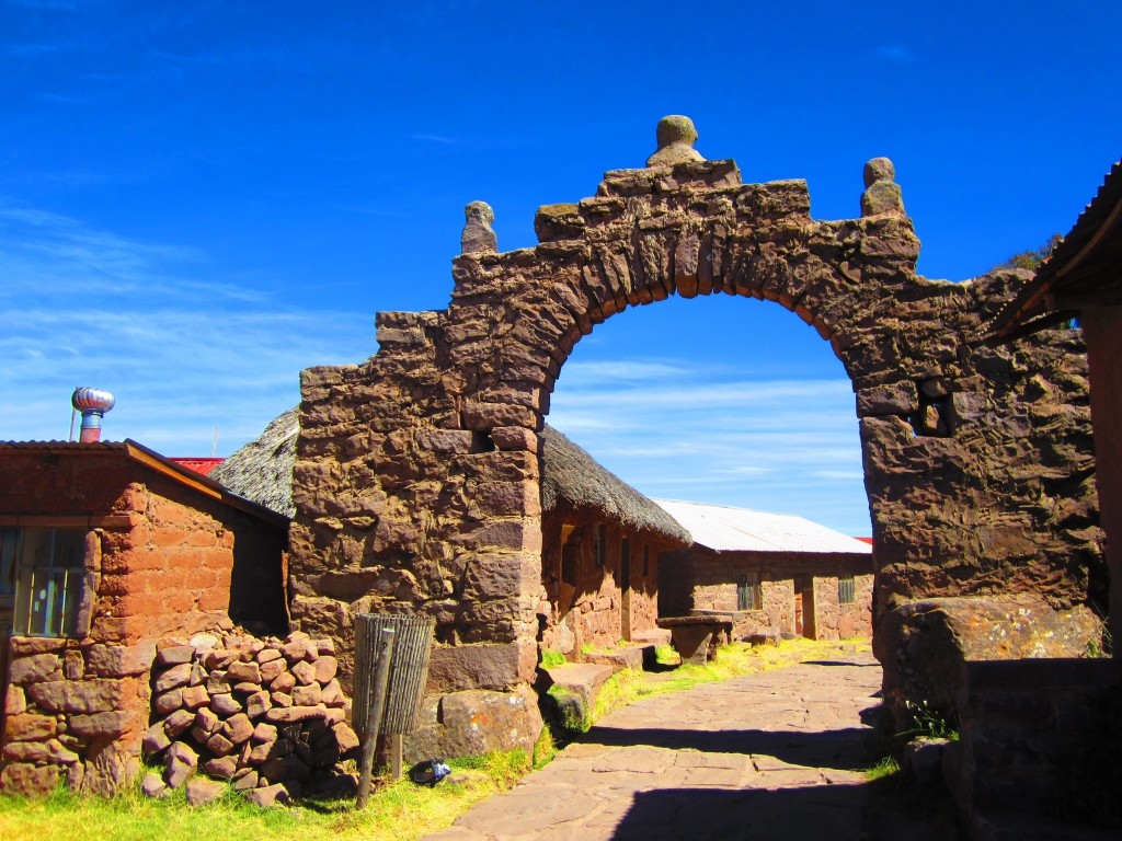 A typical archway on the island of Taquile