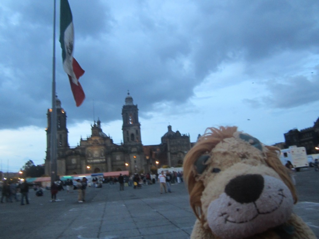 Lewis and the huge Mexican City Metropolitan Cathedral