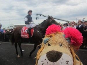Lewis the Lion with the winning horse: Green Moon!
