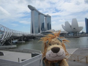 Lewis the Lion admires the architecture of Marina Bay, Singapore