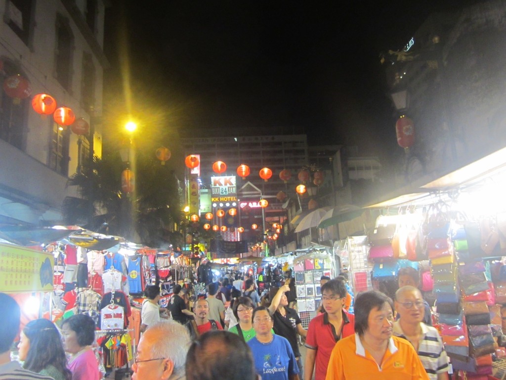 The bustling market of KL's Chinatown