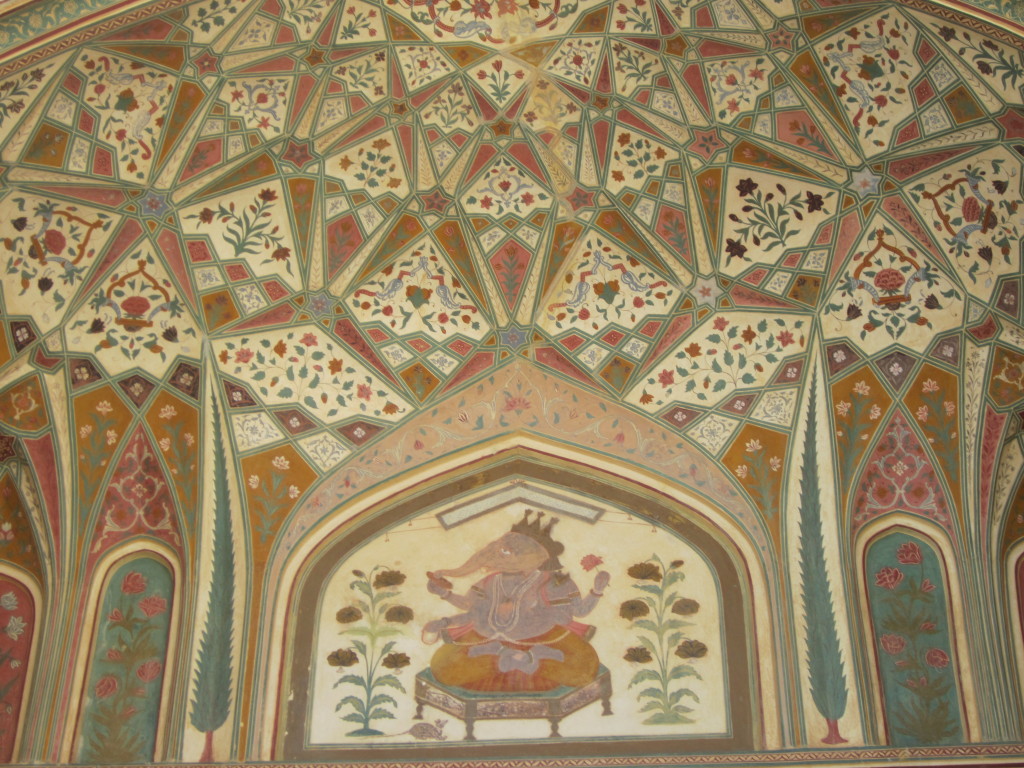 Hindu and Islamic designs combine