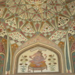 Hindu and Islamic designs combine